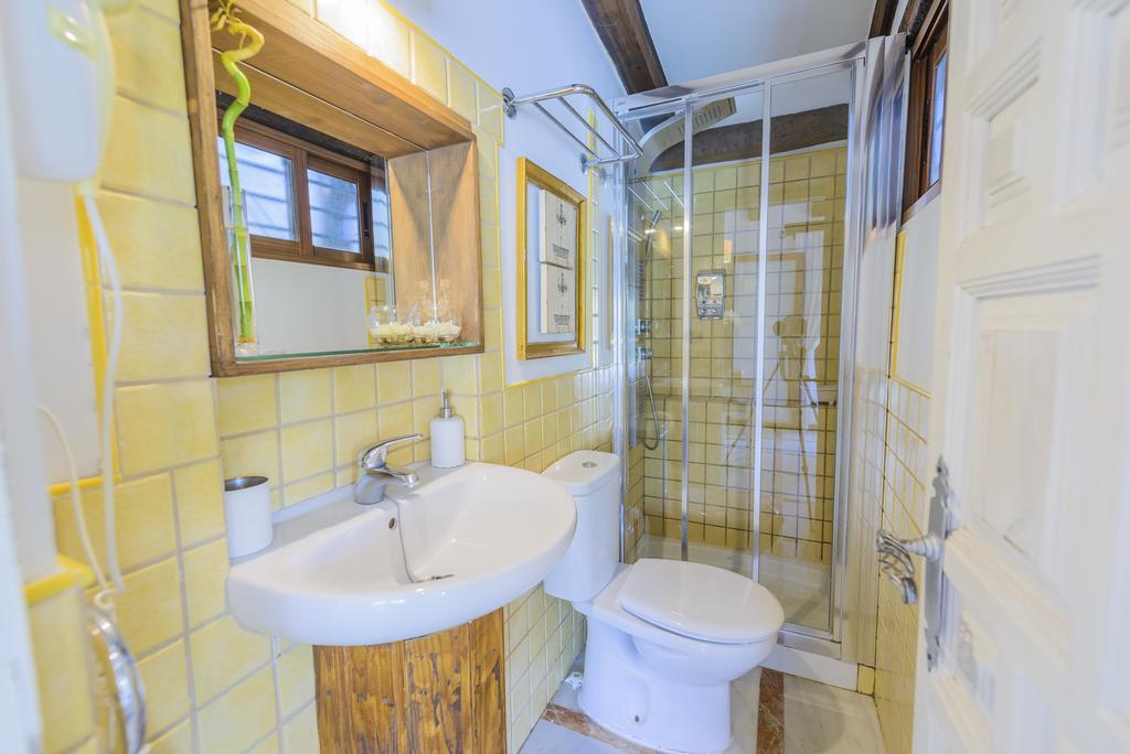 Casa completa para parejas jacuzzi piscina y wifi cerca al Caminito del Rey Málaga España Álora Exterior foto